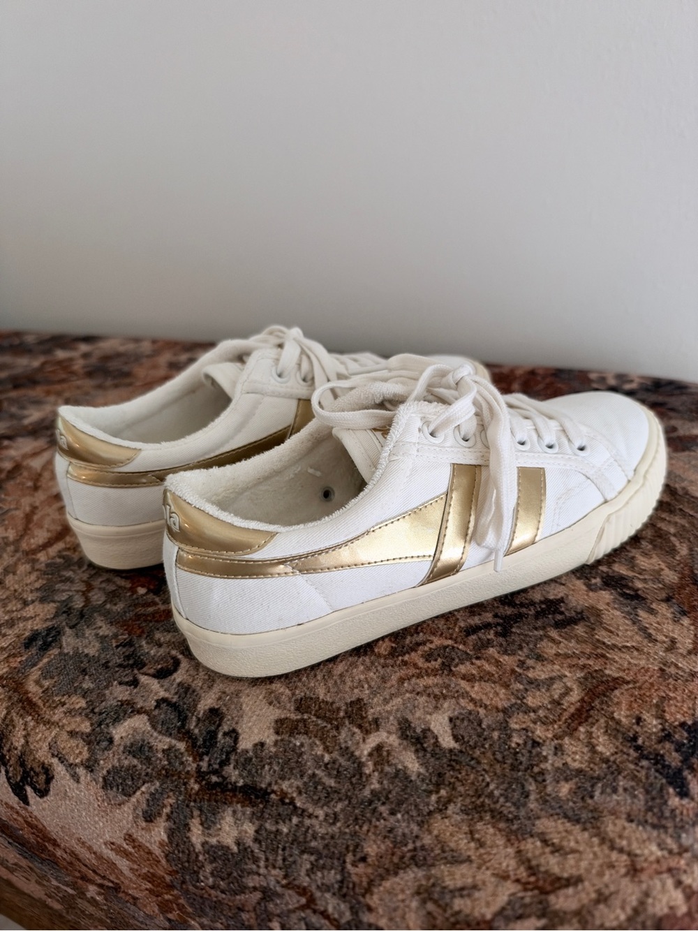 Gola White and Gold Tennis Mark Cox Sneakers